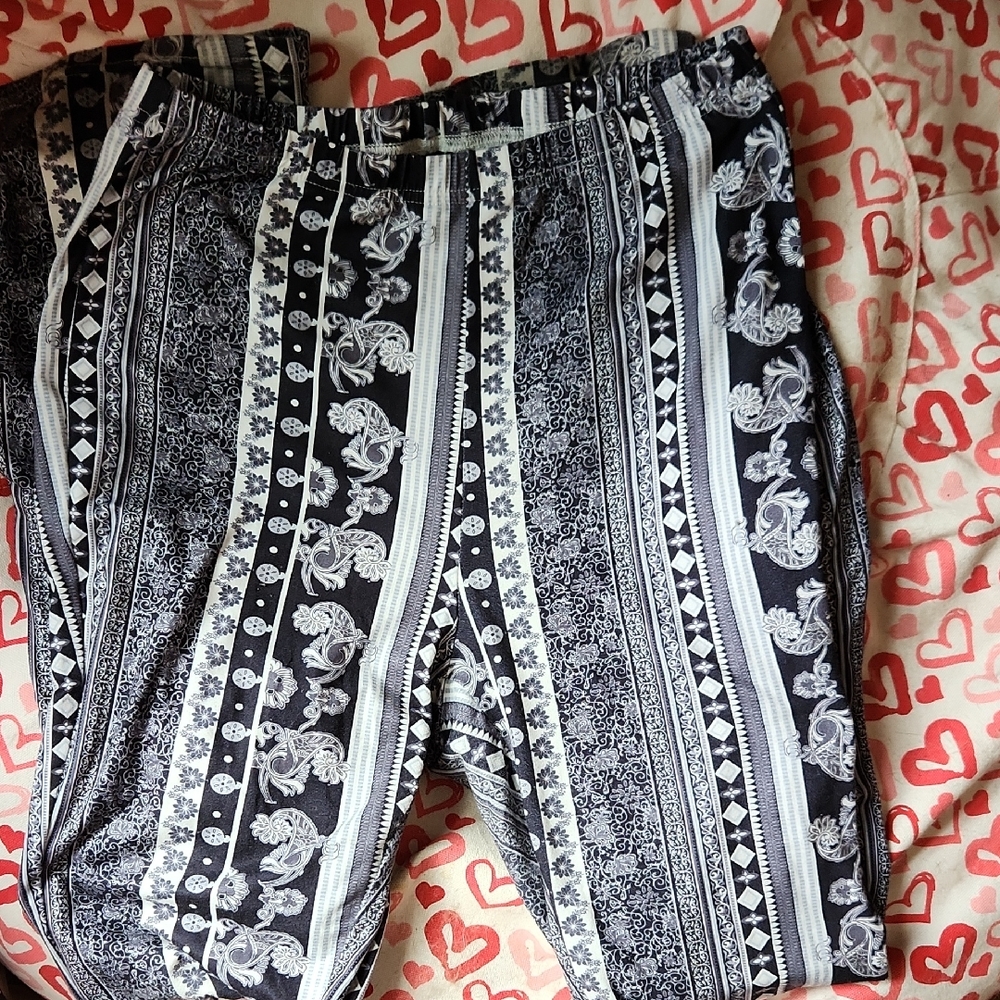 flared leggings